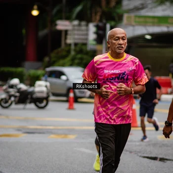 Runner Photo 8982356