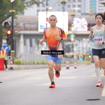 Runner Photo 8982368