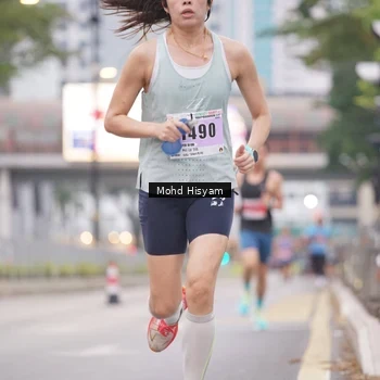 Runner Photo 8982375