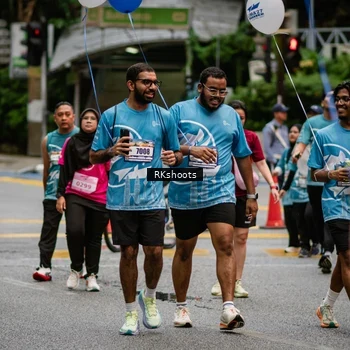 Runner Photo 8982381