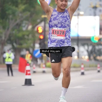 Runner Photo 8982393