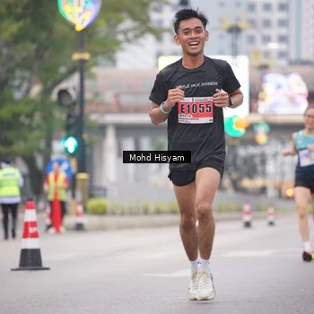 Runner Photo 8982396