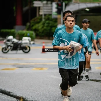 Runner Photo 8982397
