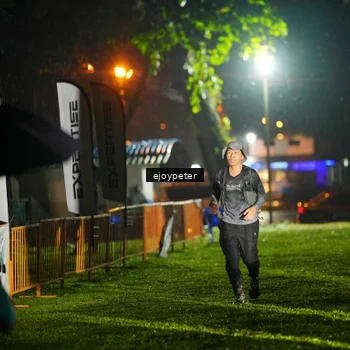 Runner Photo 8982406