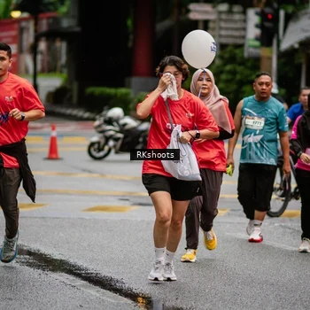 Runner Photo 8982407