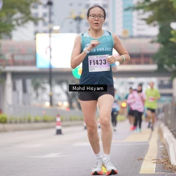 Runner Photo 8982414