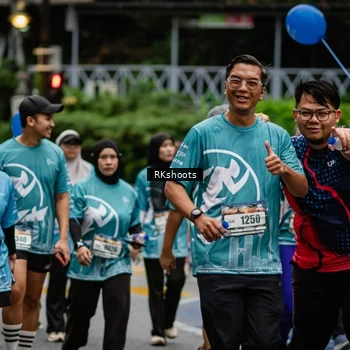 Runner Photo 8982415