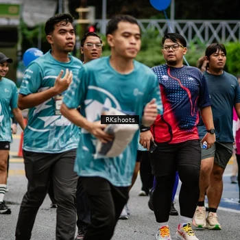 Runner Photo 8982416