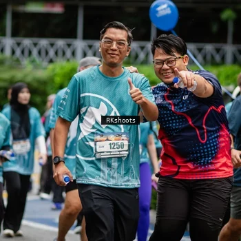Runner Photo 8982417