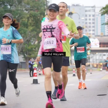 Runner Photo 8982442