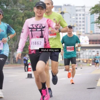 Runner Photo 8982444