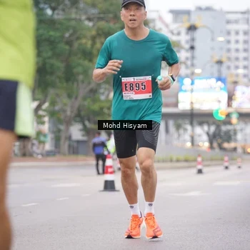 Runner Photo 8982459