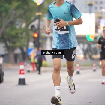 Runner Photo 8982483