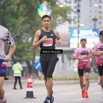 Runner Photo 8982510