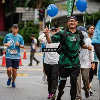 Runner Photo 8982516