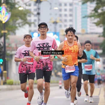 Runner Photo 8982526