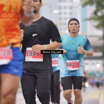 Runner Photo 8982531