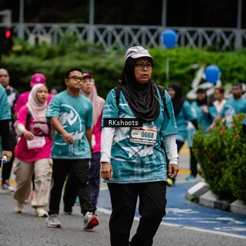 Runner Photo 8982543