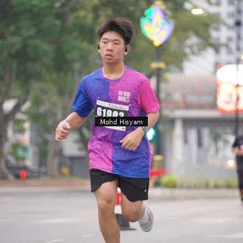 Runner Photo 8982572
