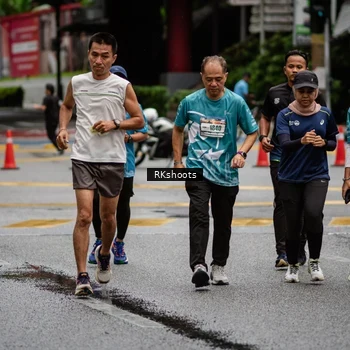 Runner Photo 8982573