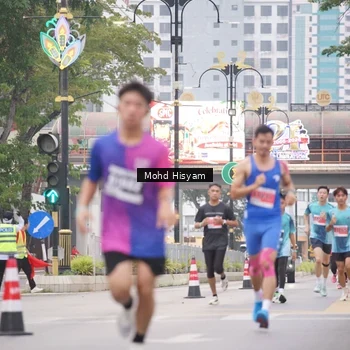 Runner Photo 8982584