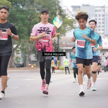 Runner Photo 8982596