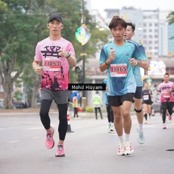 Runner Photo 8982601