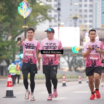 Runner Photo 8982660