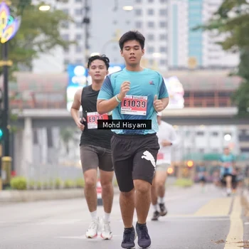 Runner Photo 8982679