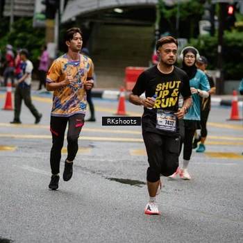 Runner Photo 8982725