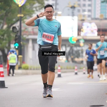 Runner Photo 8982737