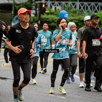 Runner Photo 8982754
