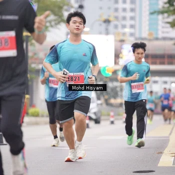 Runner Photo 8982766