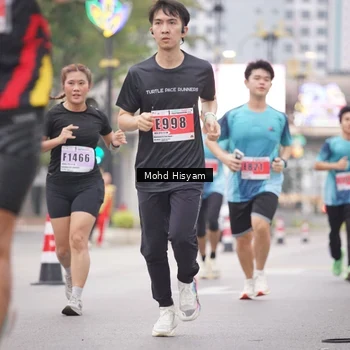 Runner Photo 8982769