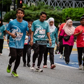 Runner Photo 8982773