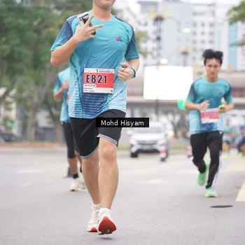 Runner Photo 8982775