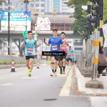 Runner Photo 8982790