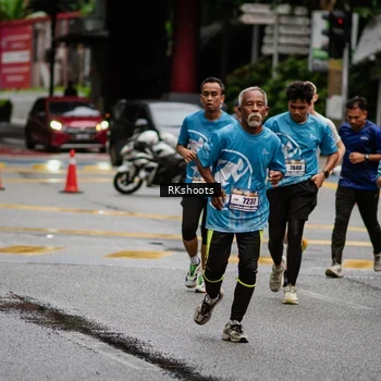 Runner Photo 8982792