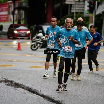 Runner Photo 8982794