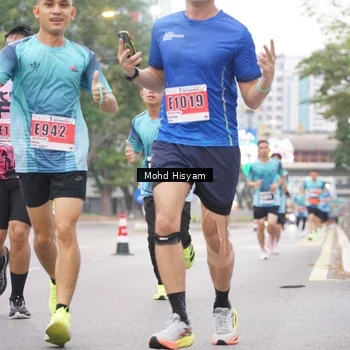 Runner Photo 8982798