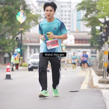 Runner Photo 8982803