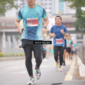 Runner Photo 8982852