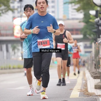 Runner Photo 8982860
