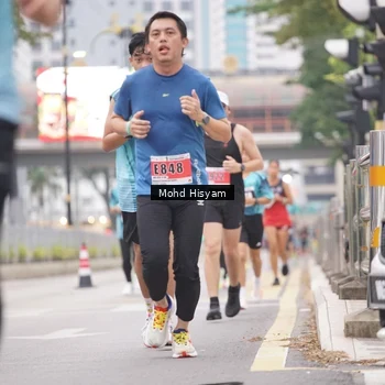 Runner Photo 8982861