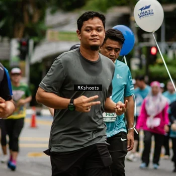 Runner Photo 8982864