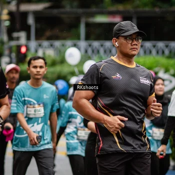 Runner Photo 8982883