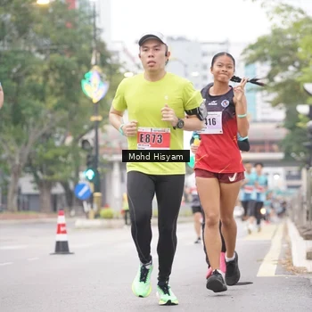 Runner Photo 8982891