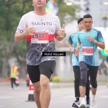 Runner Photo 8982916