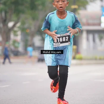 Runner Photo 8982933
