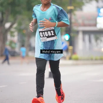 Runner Photo 8982938